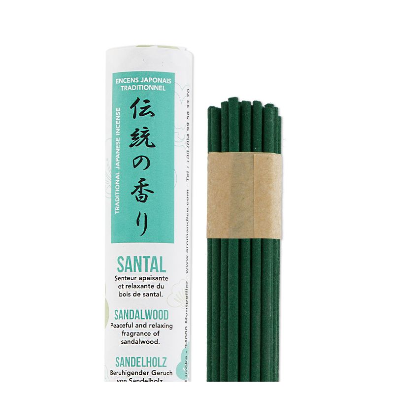 Aromandise, Szantálfa - Relaxáció Japán tradíció füstölőpálcika. A szantálfa füstölőpálca ideális a béke és a derű légkörének megteremtéséhez a meditációhoz és a pihenéshez, fás és lágy illat